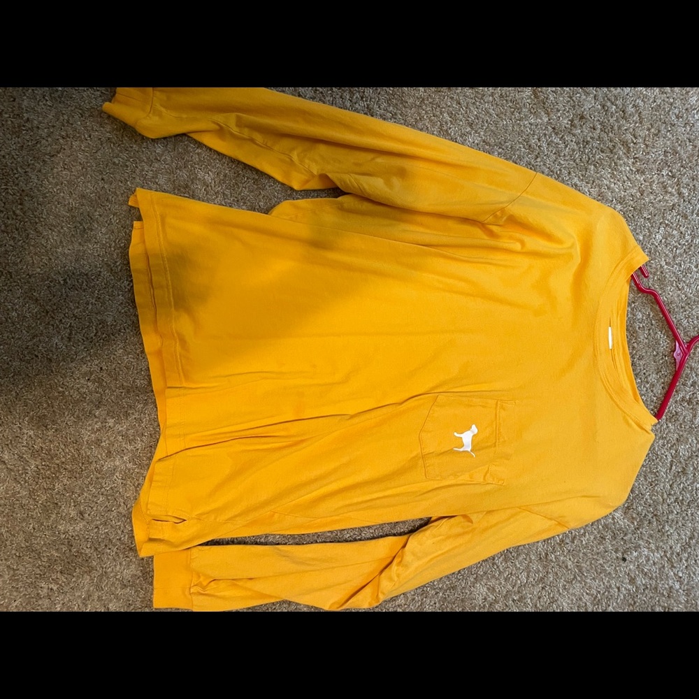 PINK Victoria’s Secret long sleeve tee